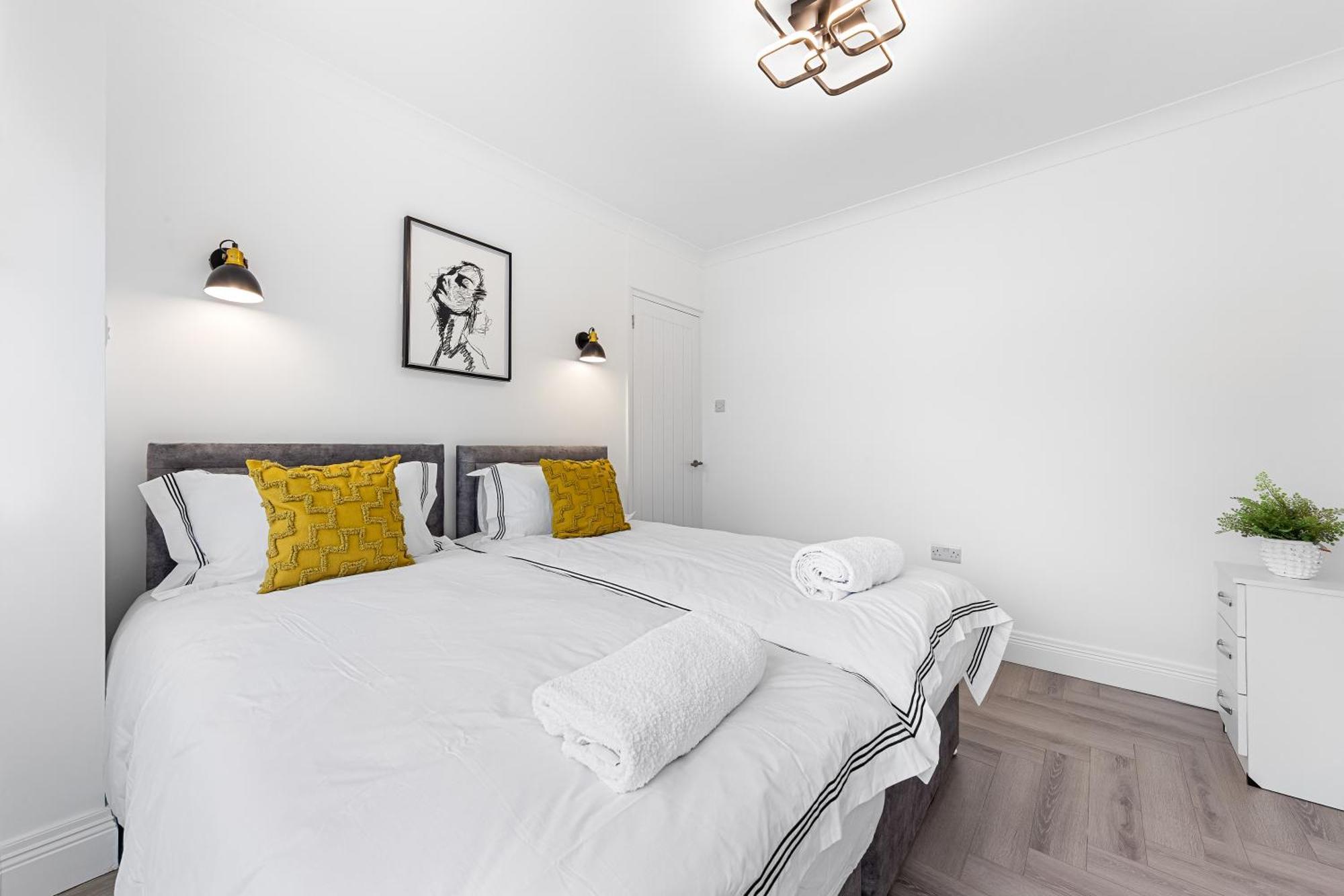 3 Bedroom House Close To Dartford Station Zewnętrze zdjęcie